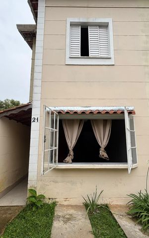 Casa de condomínio para alugar com 65m², 2 quartos e 2 vagas