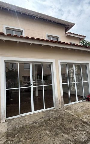Casa de condomínio para alugar com 65m², 2 quartos e 2 vagas