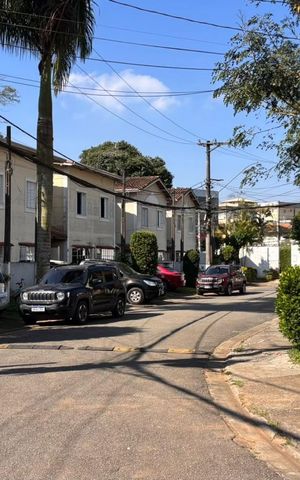 Casa de condomínio para alugar com 65m², 2 quartos e 2 vagas
