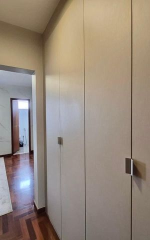 Apartamento à venda com 126m², 4 quartos e 2 vagas Apartamento à venda com 126m², 4 quartos e 2 vagasSuíte
