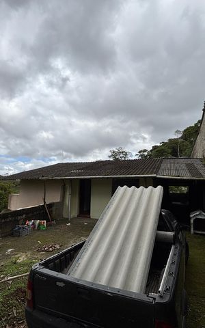 Casa à venda com 300m², 3 quartos e 3 vagas Casa à venda com 300m², 3 quartos e 3 vagasGaragem