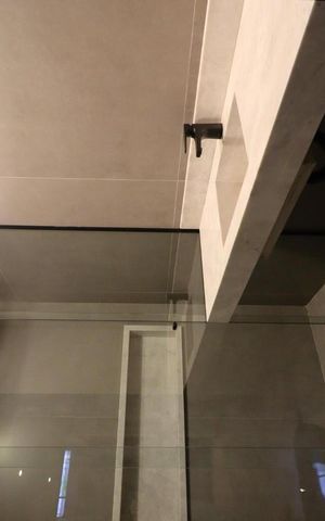 Casa de condomínio para alugar com 343m², 6 quartos e 4 vagas Casa de condomínio para alugar com 343m², 6 quartos e 4 vagasBanheiro térreo