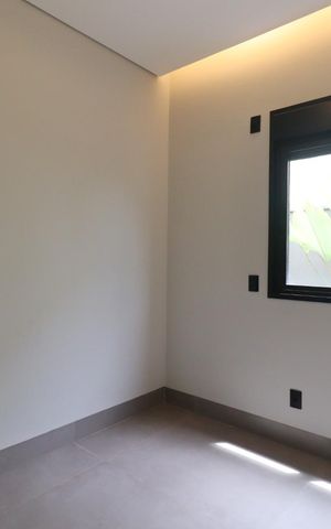 Casa de condomínio para alugar com 343m², 6 quartos e 4 vagas Casa de condomínio para alugar com 343m², 6 quartos e 4 vagasSuíte 1