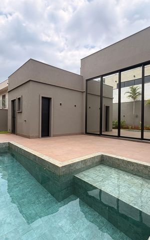 Casa de condomínio para alugar com 343m², 6 quartos e 4 vagas Casa de condomínio para alugar com 343m², 6 quartos e 4 vagas Piscina