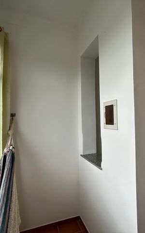 Casa para alugar com 79m², 2 quartos e sem vagaVaranda