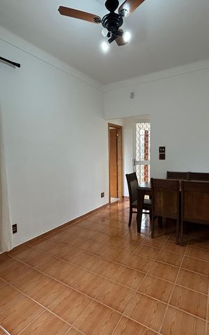 Casa para alugar com 79m², 2 quartos e sem vagaSala