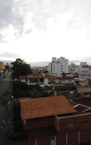 Apartamento para alugar com 53m², 2 quartos e 1 vagaVista
