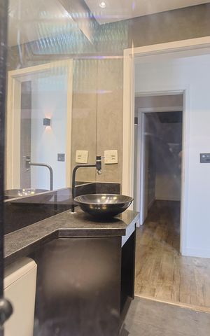 Casa de condomínio à venda com 72m², 2 quartos e 1 vagaBanheiro do Quarto 1