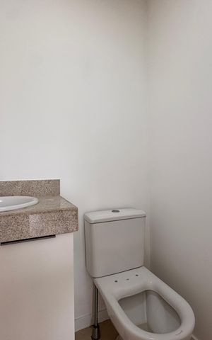Apartamento para alugar com 158m², 3 quartos e 2 vagas Apartamento para alugar com 158m², 3 quartos e 2 vagasLavabo
