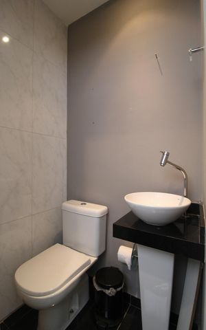 Apartamento para alugar com 60m², 2 quartos e 1 vagaLavabo