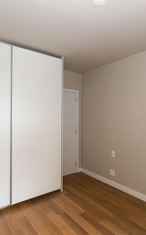 Apartamento para alugar com 174m², 4 quartos e 4 vagas Apartamento para alugar com 174m², 4 quartos e 4 vagasSemi Suíte 4