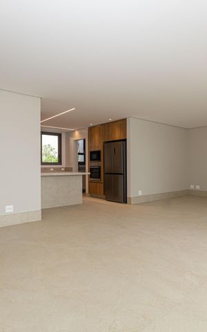 Apartamento para alugar com 172m², 4 quartos e 4 vagas Apartamento para alugar com 172m², 4 quartos e 4 vagasSala 1