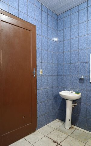 Casa para alugar com 220m², 2 quartos e sem vagaBanheiro 