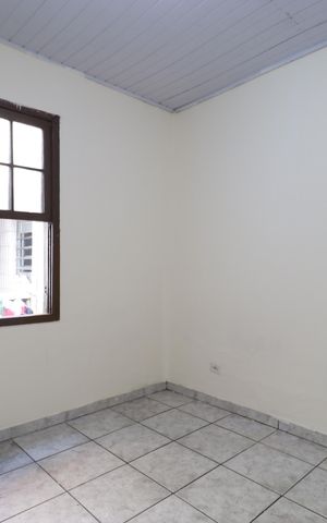 Casa para alugar com 220m², 2 quartos e sem vagaQuarto 1