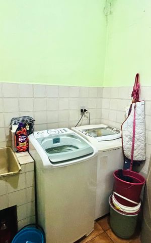 Casa para alugar com 250m², 2 quartos e 2 vagas Casa para alugar com 250m², 2 quartos e 2 vagasÁrea de Serviço