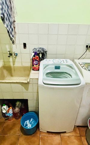 Casa para alugar com 250m², 2 quartos e 2 vagas Casa para alugar com 250m², 2 quartos e 2 vagasÁrea de Serviço