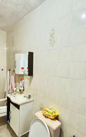 Casa para alugar com 250m², 2 quartos e 2 vagas Casa para alugar com 250m², 2 quartos e 2 vagasBanheiro 2