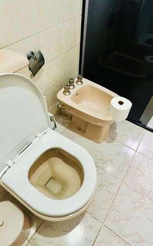 Casa para alugar com 250m², 2 quartos e 2 vagas Casa para alugar com 250m², 2 quartos e 2 vagasBanheiro 2
