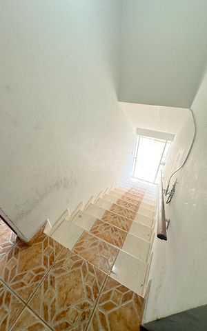 Apartamento para alugar com 42m², 1 quarto e 1 vagaEscada