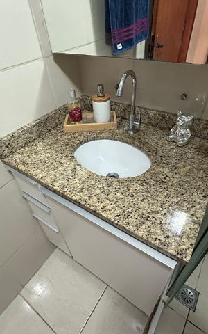 Apartamento para alugar com 60m², 2 quartos e 2 vagasBanheiro