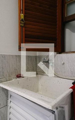 Casa à venda com 200m², 4 quartos e 1 vaga