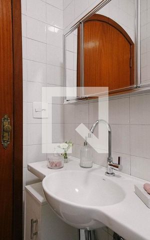 Casa à venda com 200m², 4 quartos e 1 vaga