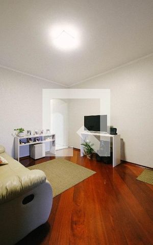 Casa à venda com 200m², 4 quartos e 1 vaga