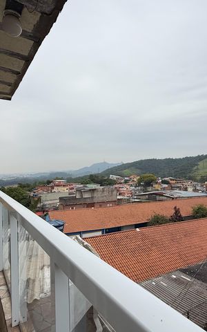 Casa à venda com 51m², 2 quartos e sem vaga Casa à venda com 51m², 2 quartos e sem vagaVaranda