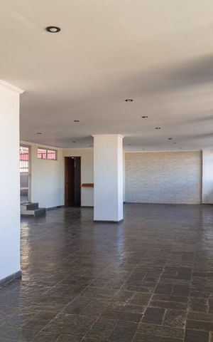 Apartamento para alugar com 70m², 2 quartos e 1 vagaÁrea comum - Salão de festas