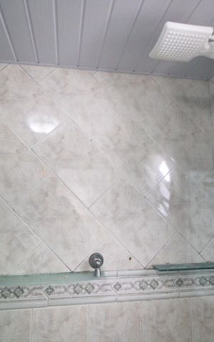 Casa para alugar com 90m², 2 quartos e 1 vagaSuíte / chuveiro