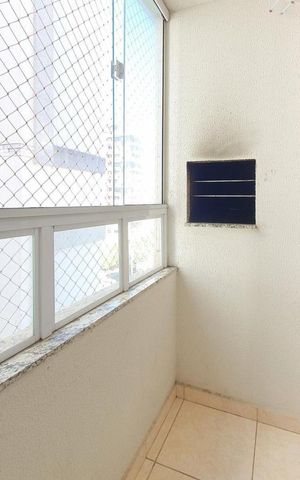 Apartamento à venda com 47m², 2 quartos e 1 vaga Apartamento à venda com 47m², 2 quartos e 1 vagaVaranda
