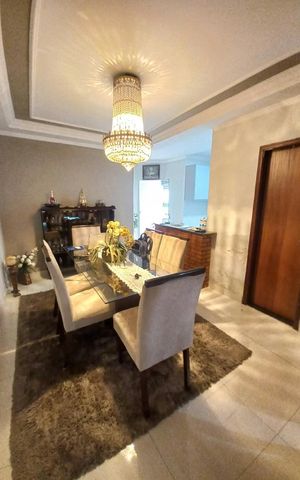 Casa para alugar com 150m², 2 quartos e 2 vagas Casa para alugar com 150m², 2 quartos e 2 vagasSala de Jantar