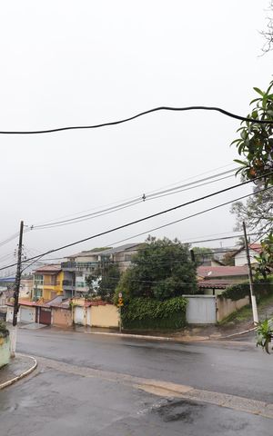 Casa para alugar com 100m², 3 quartos e 1 vagaQuintal - vista