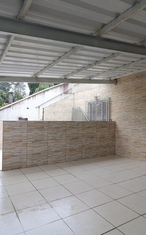 Casa para alugar com 100m², 3 quartos e 1 vagaQuintal