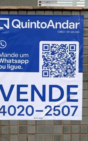 Apartamento à venda com 54m², 2 quartos e 1 vaga Apartamento à venda com 54m², 2 quartos e 1 vagaPlaca BFSH-2002