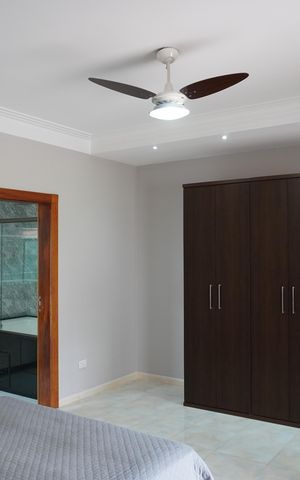 Casa à venda com 250m², 3 quartos e 3 vagasQuarto 2 - Suíte