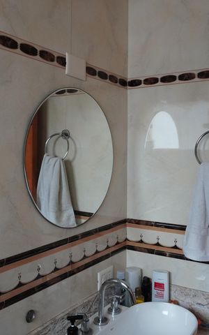 Casa à venda com 250m², 3 quartos e 3 vagasBanheiro 3