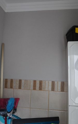 Casa à venda com 250m², 3 quartos e 3 vagasBanheiro 4