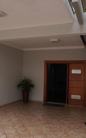 Casa à venda com 250m², 3 quartos e 3 vagasQuintal