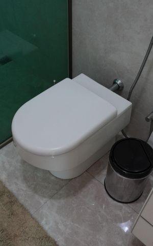Casa à venda com 250m², 3 quartos e 3 vagasBanheiro 2