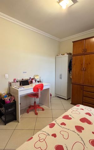 Casa à venda com 440m², 6 quartos e 6 vagasQuarto 3