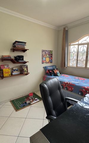 Casa à venda com 440m², 6 quartos e 6 vagasQuarto 4