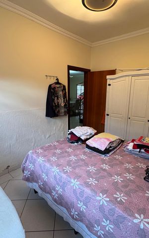 Casa à venda com 440m², 6 quartos e 6 vagasQuarto 2