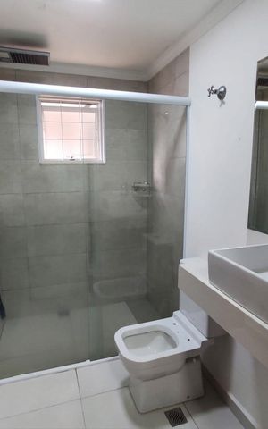 Casa para alugar com 300m², 3 quartos e 2 vagas Casa para alugar com 300m², 3 quartos e 2 vagasBanheiro