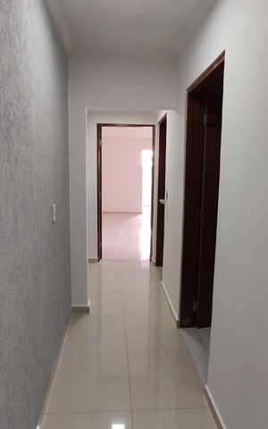 Casa para alugar com 300m², 3 quartos e 2 vagas Casa para alugar com 300m², 3 quartos e 2 vagasCorredor