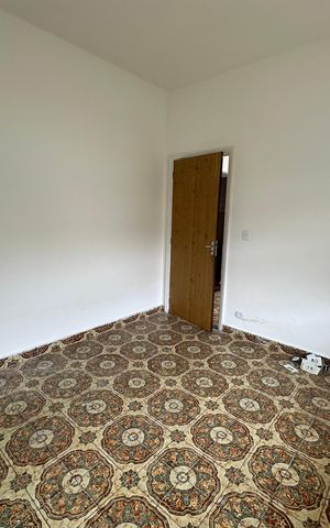 Casa para alugar com 76m², 2 quartos e 1 vaga Casa para alugar com 76m², 2 quartos e 1 vagaQuarto 1
