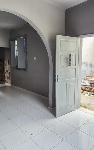 Casa para alugar com 70m², 2 quartos e sem vaga Casa para alugar com 70m², 2 quartos e sem vagaSala