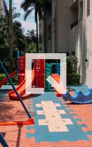 Apartamento para alugar com 55m², 2 quartos e 1 vagaÁrea comum - Playground