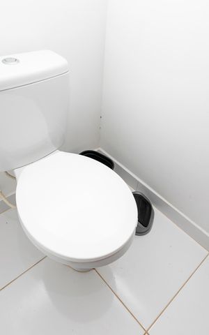 Casa de condomínio para alugar com 280m², 5 quartos e 12 vagasLAVABO