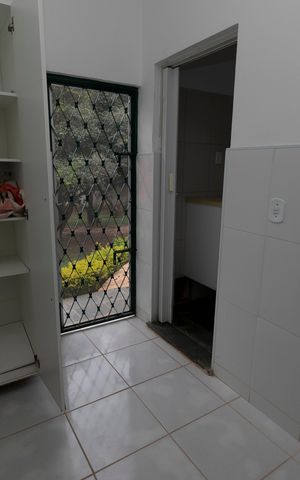 Casa de condomínio para alugar com 280m², 5 quartos e 12 vagasÁREA DE SERVIÇO